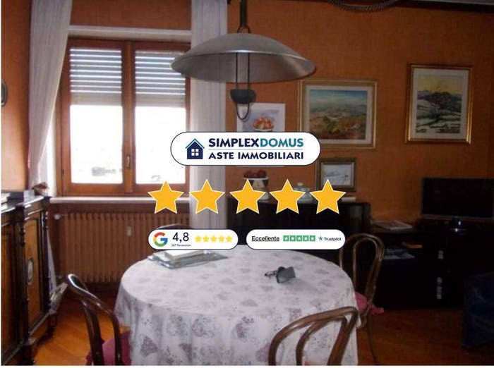Appartamento con 6 locali in vendita in Via Marengo, Piazza Genova, Alessandria