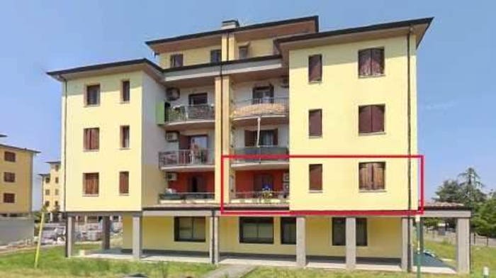 Casa trilocale in vendita in Piazzale Gennaio, Centro, Casalgrande