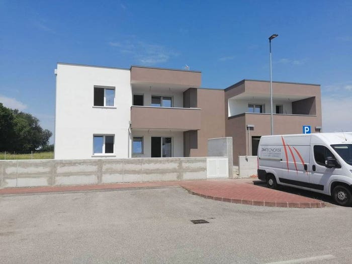 Appartamento trilocale in vendita in Via Quattro Novembre, Centro, Eraclea