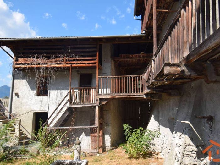 Casa con 6 locali in vendita in Frazione Corliod, ChallandSaintAnselme
