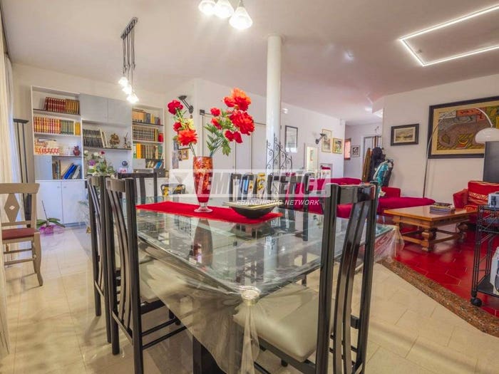 Casa quadrilocale in vendita in Viale montolmo, Centro, Corridonia