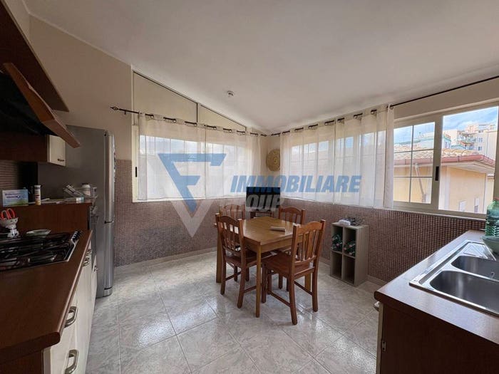 Appartamento trilocale in vendita in Via San Metodio, Gelone Cadorna, Siracusa