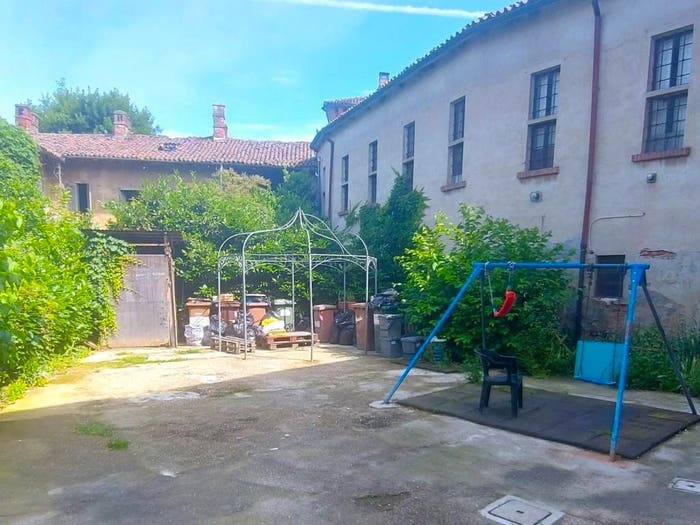 Casa con 6 locali in vendita in Via Milano N Snc, Valle Lomellina