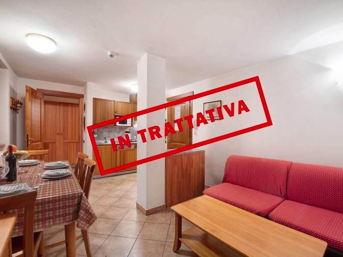 Appartamento bilocale in vendita in Via Corti, Centro, Campodolcino