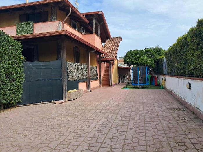 Appartamento quadrilocale in vendita in via vicinale recapito, Licola Paese, Giugliano in Campania