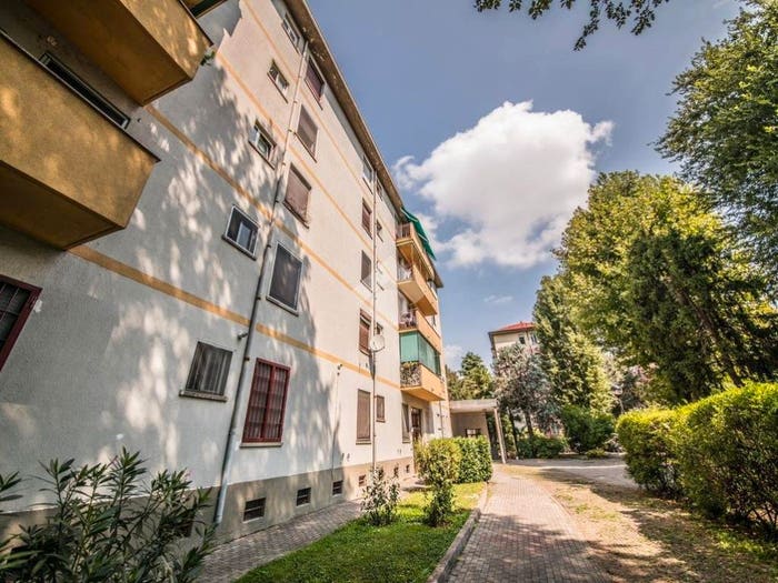 Appartamento trilocale in vendita in Viale Omero, Corvetto, Milano