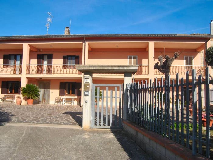 Casa con 6 locali in vendita in Contrada Martina, Martina, Pollutri