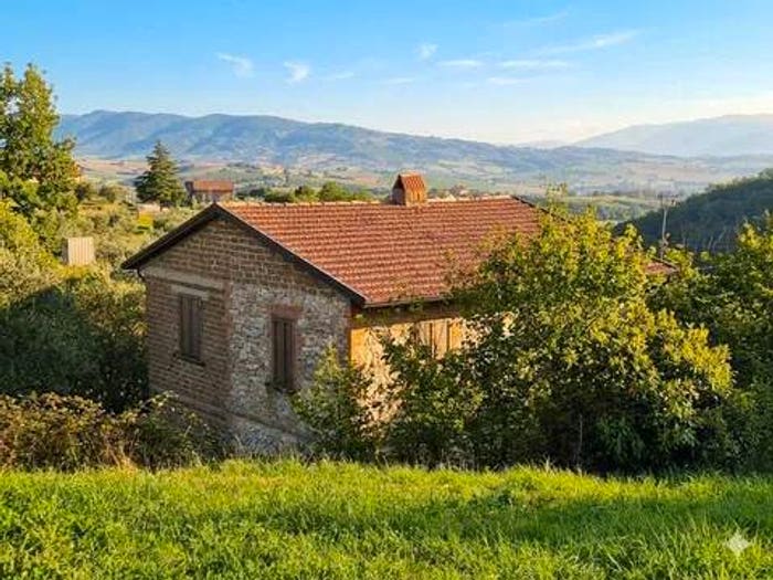 Casa quadrilocale in vendita in Strada Regionale No Number, Giano dell'Umbria