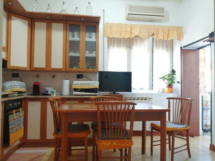 Appartamento quadrilocale in vendita in Via Goito, Palermo Indipendenza, Catania