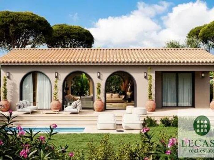 Casa con 6 locali in vendita in Via Agnelli, Centro, Forte dei Marmi