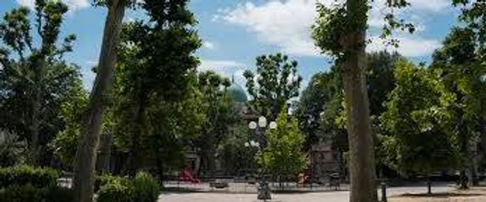 Appartamento con 6 locali in vendita in Piazza Massimo d'Azeglio, D'Azeglio, Firenze