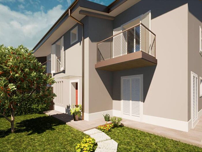 Casa con 5 locali in vendita in Via Castelnuovo, Cantagrillo Casalguidi, Serravalle Pistoiese