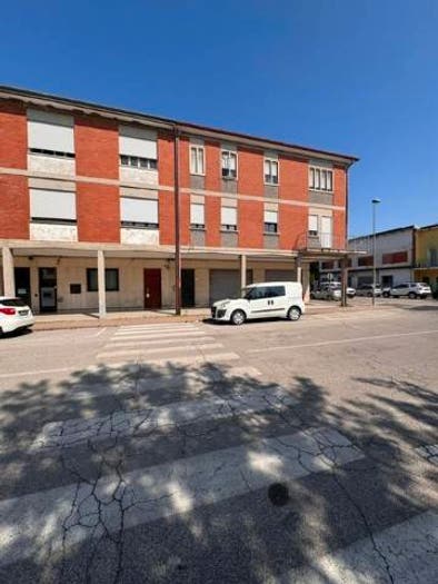 Appartamento con 5 locali in vendita in Via Antonio Gramsci, Braglia, Papozze