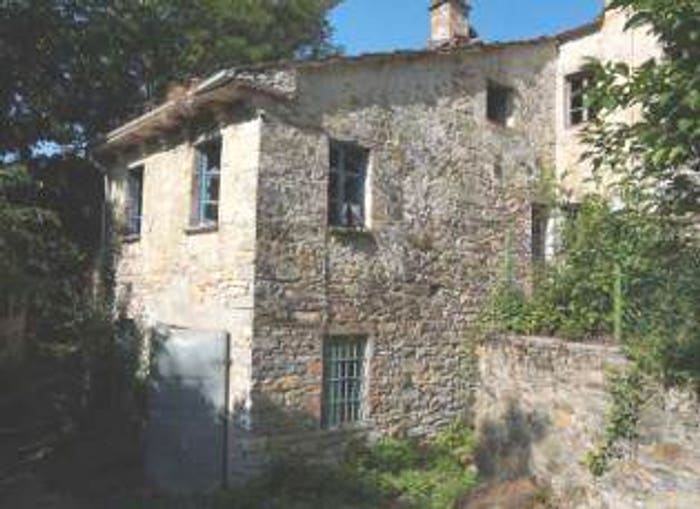 Casa quadrilocale in vendita in Localita' Mezzano Scotti Fraz Areglia, Mezzano Scotti, Bobbio