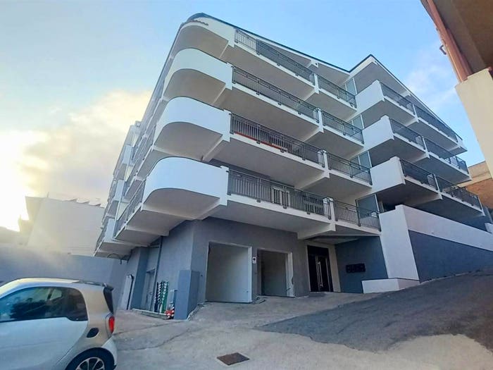 Appartamento quadrilocale in vendita in pace, Villaggio Pace, Messina