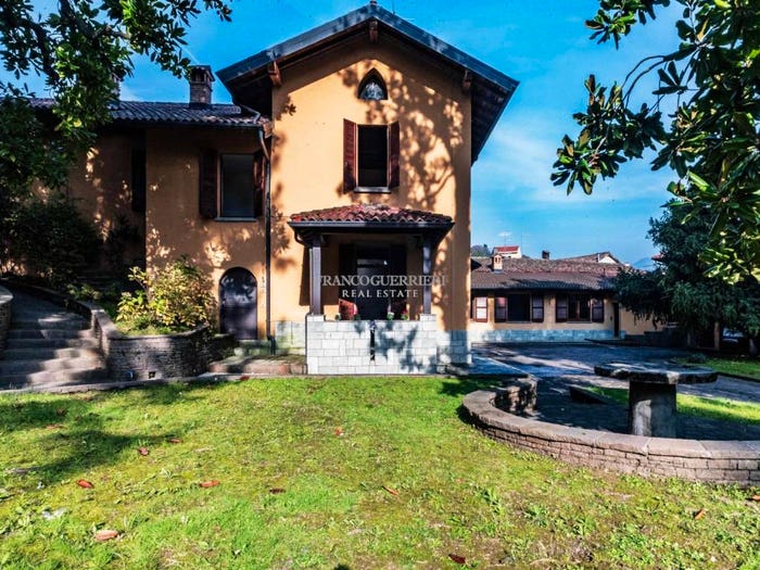 Casa con 6 locali in vendita in San Giovanni, Lecco