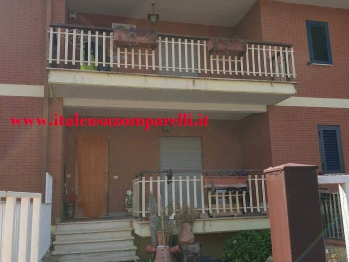 Casa con 5 locali in vendita in Via Palmarola, Centro, Cisterna di Latina