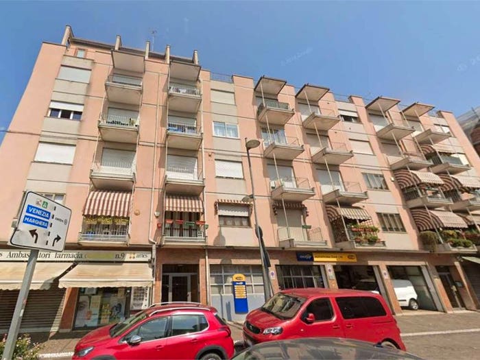 Appartamento con 6 locali in vendita in via Torino, Mestre, Venezia