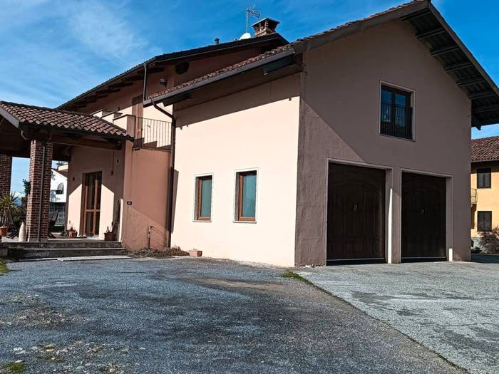 Casa con 5 locali in vendita in Via Serasina, Monasterolo di Savigliano