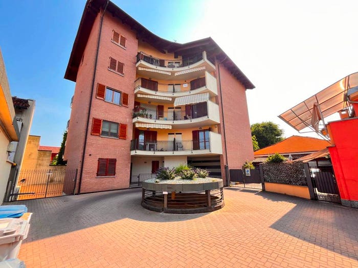 Appartamento bilocale in vendita in Piazzetta San Giacomo, Centro, Carignano