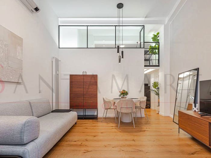 Appartamento trilocale in vendita in Via Varese, Moscova, Milano