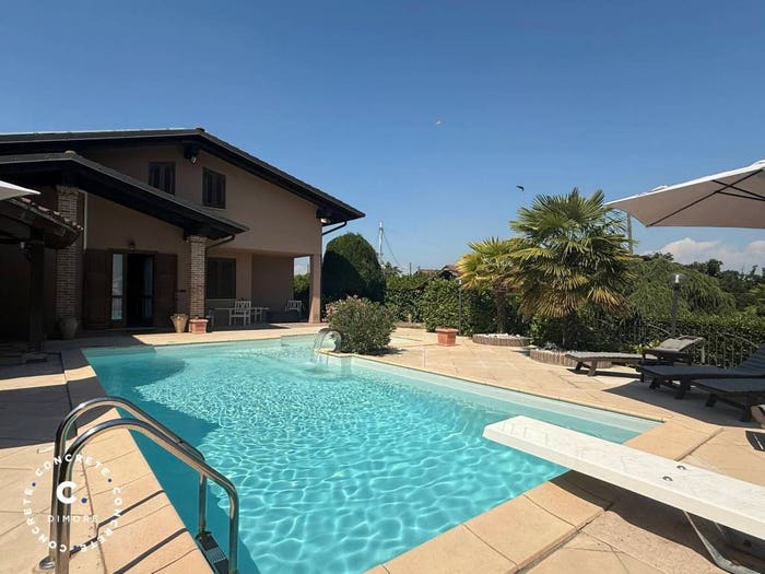 Casa con 6 locali in vendita in Via Moano, Moano, Arignano