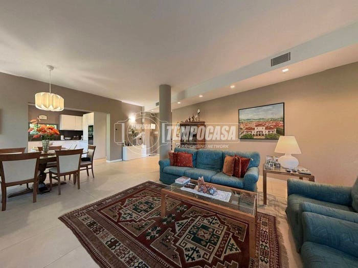 Casa trilocale in vendita in Via Angelo Ruzzante, Centro, Abano Terme