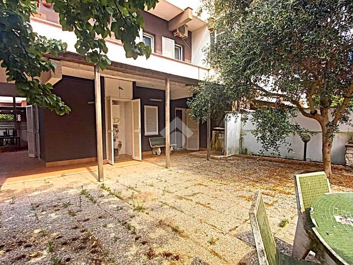 Appartamento trilocale in vendita in Via bolzano, Marina di Ardea, Ardea
