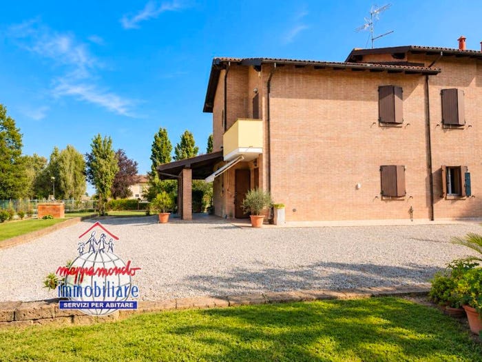 Casa con 6 locali in vendita in VIA MATTEOTTI, Sala Bolognese