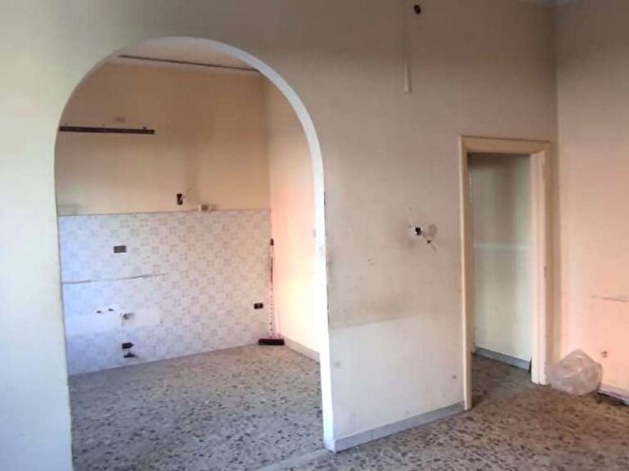 Appartamento quadrilocale in vendita in via santa croce, Somma Vesuviana