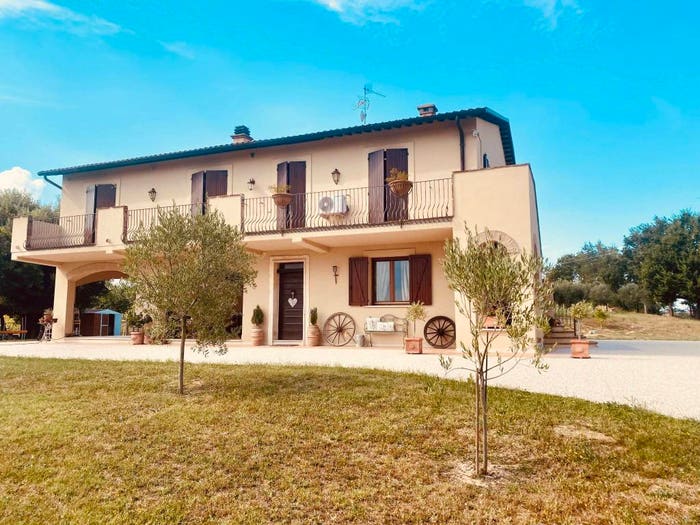 Casa con 6 locali in vendita in Vocabolo Molino, Montecastrilli