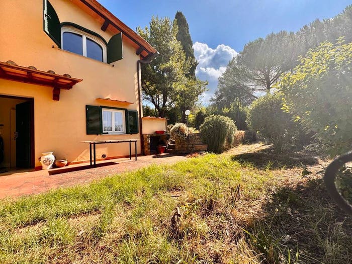 Casa quadrilocale in vendita in Via Volterrana, Impruneta