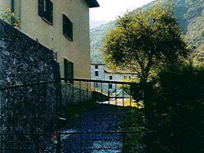 Appartamento trilocale in vendita in Via Alessandro Volta, Centro, Cortenova