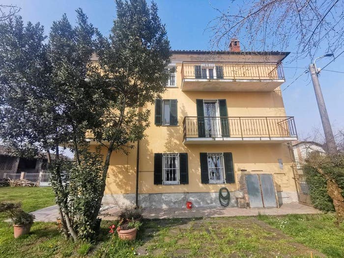Casa quadrilocale in vendita in Via A Depretis, Bressana, Bressana Bottarone