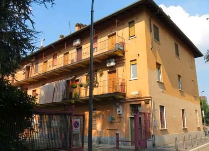 Appartamento trilocale in vendita in Via Fratelli Rizzardi, Trenno, Milano