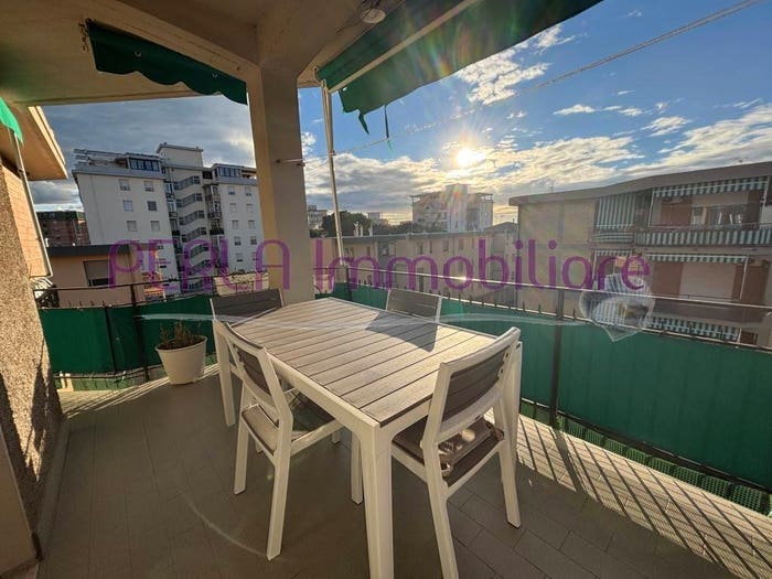 Appartamento con 5 locali in vendita in Cassarello Senzuno Salciaina, Follonica