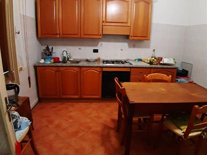 Casa con 5 locali in vendita in San Giacomo delle Segnate