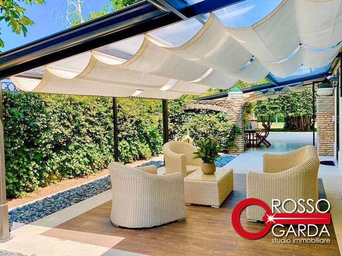 Casa con 6 locali in vendita in Via Palmiro Togliatti, Desenzano Centro, Desenzano del Garda