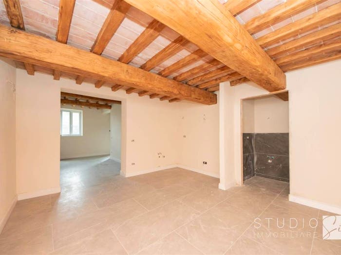 Casa con 6 locali in vendita in Via della Buca, Barile Spazzavento, Pistoia