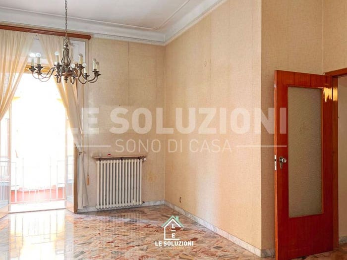 Casa con 5 locali in vendita in Via Novembre, Putignano