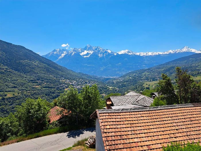 Casa con 6 locali in vendita in Frazione Chanet, Doues