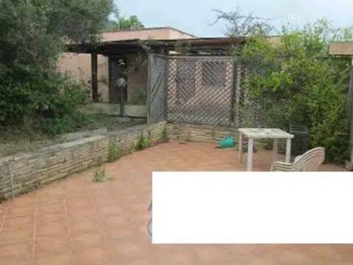 Casa quadrilocale in vendita in Consorzio Is Molas No Number, Is Molas, Pula