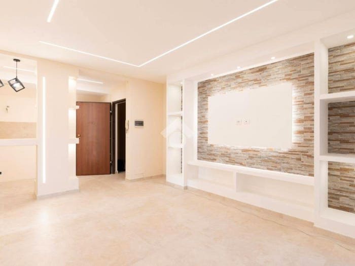 Appartamento trilocale in vendita in Via Airali, Airali, Luserna San Giovanni