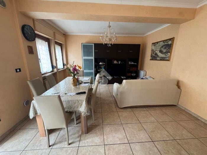 Appartamento trilocale in vendita in Via Tre Venezie, Centro, Avezzano