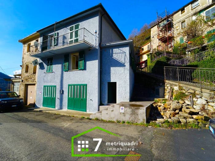 Casa con 6 locali in vendita in Centro, Cicagna