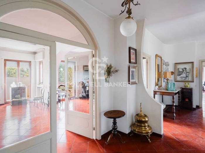 Appartamento con 5 locali in vendita in Via Castel del Monte, Castel del Monte, Andria