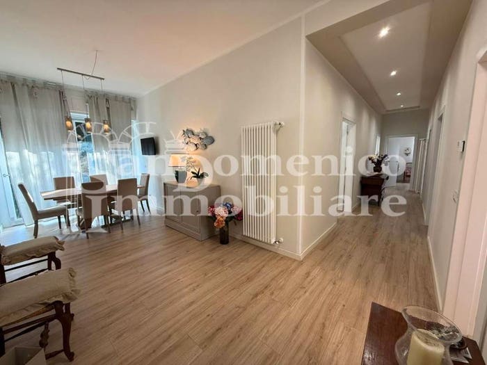 Casa con 6 locali in vendita in Via dei Pioppi, Tirrenia, Pisa