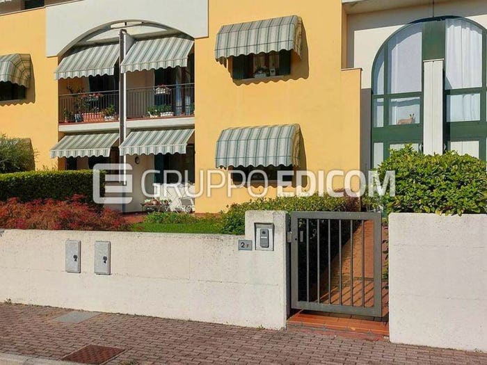 Appartamento con 6 locali in vendita in Via Giolitti, Centro, Brugnera