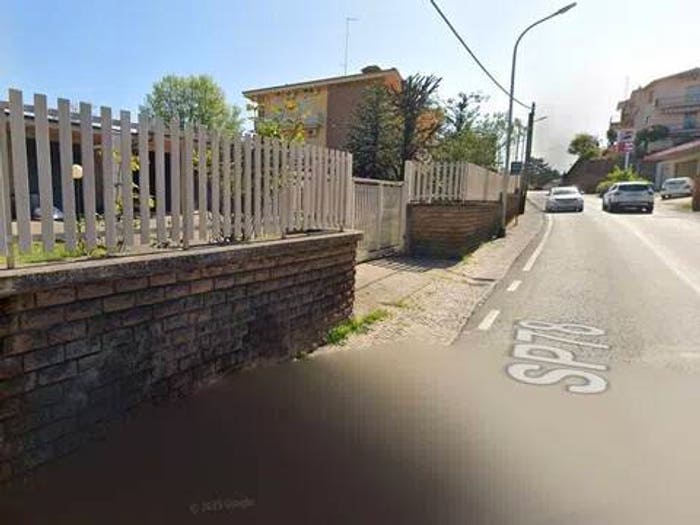 Appartamento trilocale in vendita in Via Roma Nn, Faleria