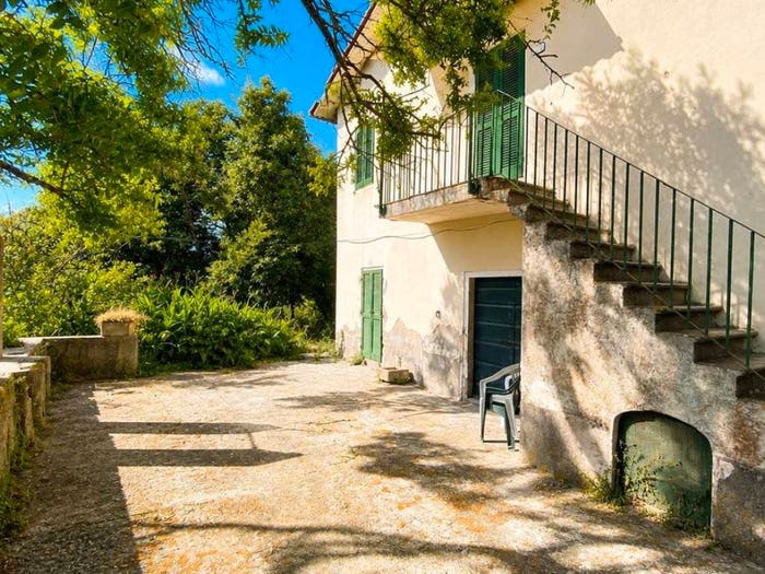 Casa con 6 locali in vendita in via delle ginestre, Marina Di Campo, Campo nell'Elba